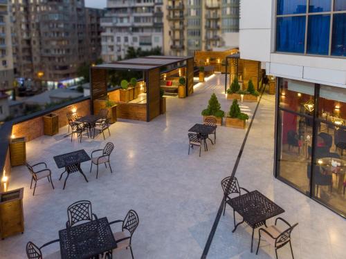 Denis hotel