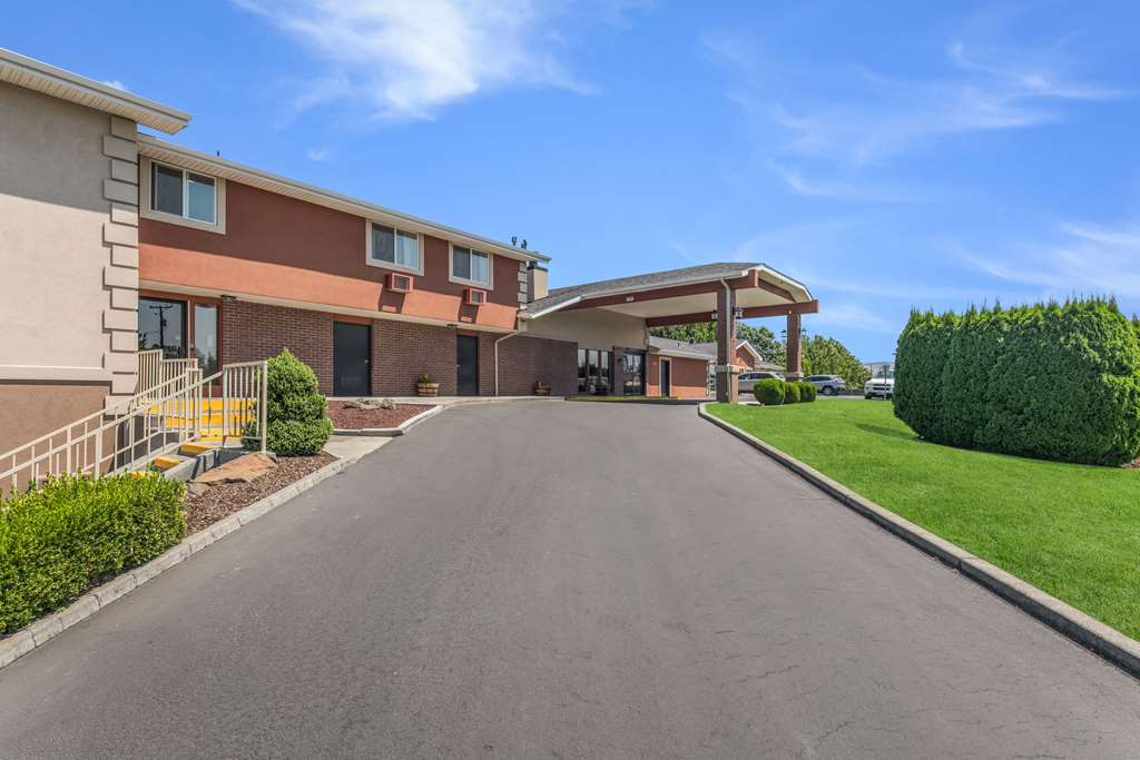 Quality Inn & Suites Downtown Walla Walla - photo 4