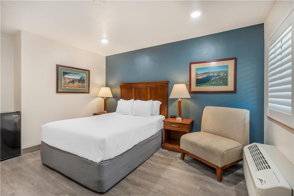 Best Western Plus Clocktower Inn - photo 20