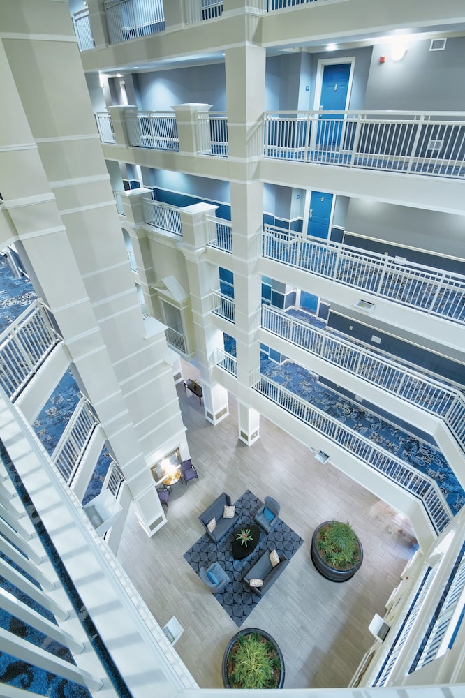 Club Wyndham Old Town Alexandria - photo 4