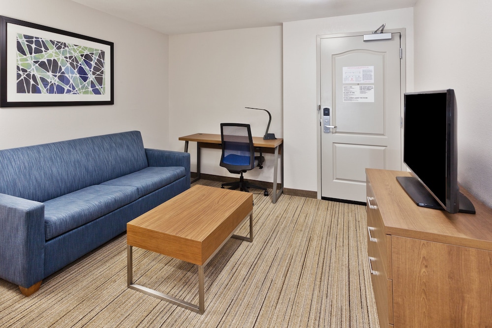 Holiday Inn Express & Suites Rome East by IHG - photo 4