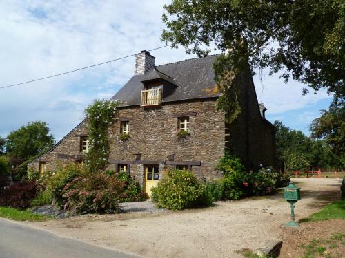 Chambre d’hôtes Saint Jacob Relais de Chasse du XVIII Siècle — La Gacilly — photo 2