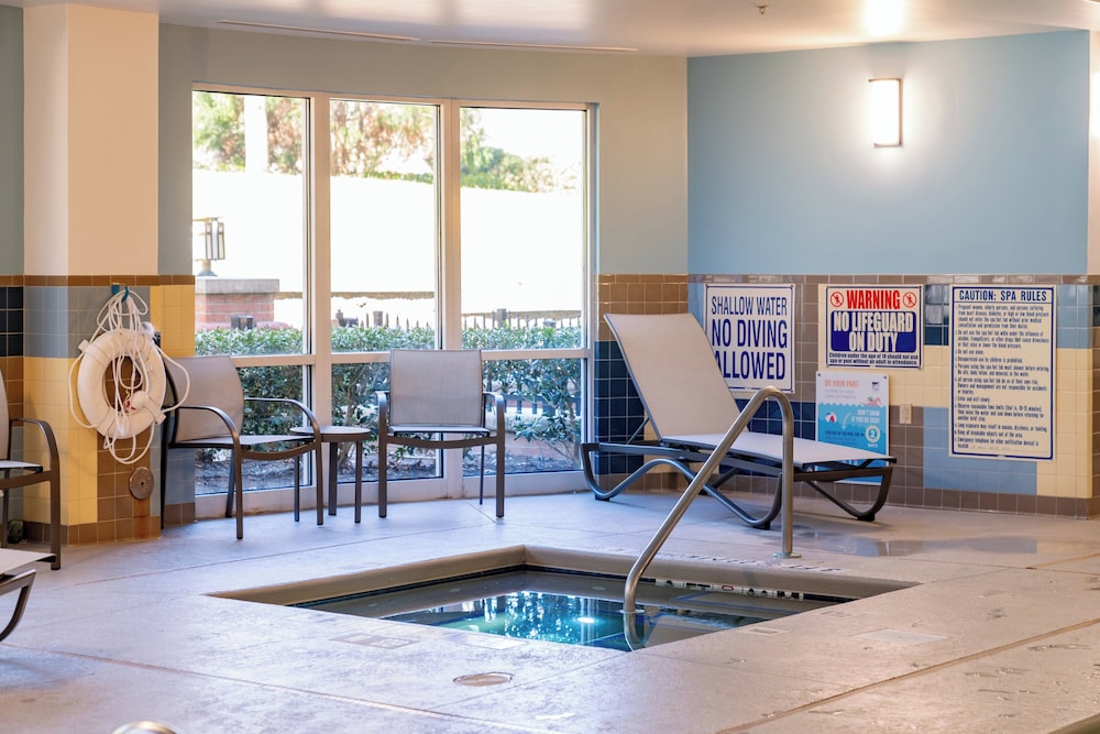 Holiday Inn Express Hotel & Suites Raleigh SW NC State by IHG - photo 65