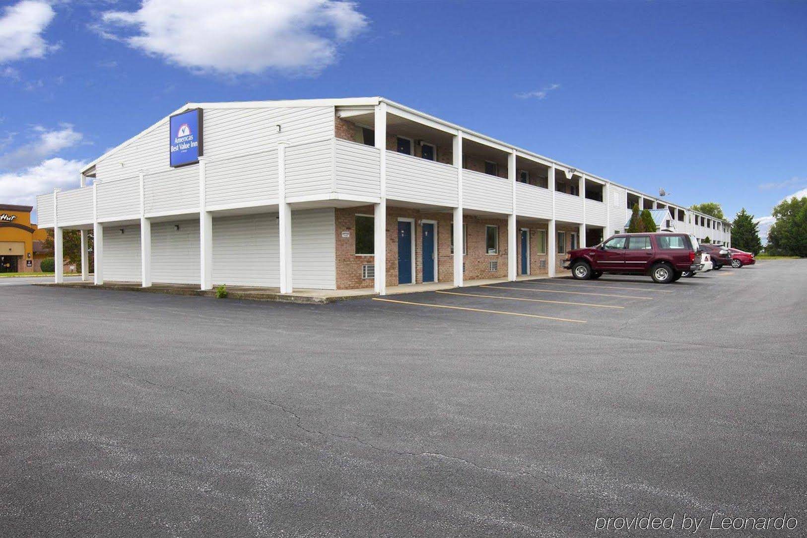 Americas Best Value Inn Charles Town - photo 14