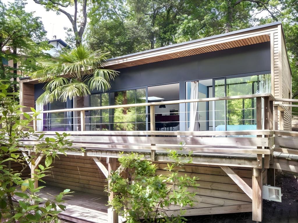 L'oasis - carbon neutral hotel in Arcachon