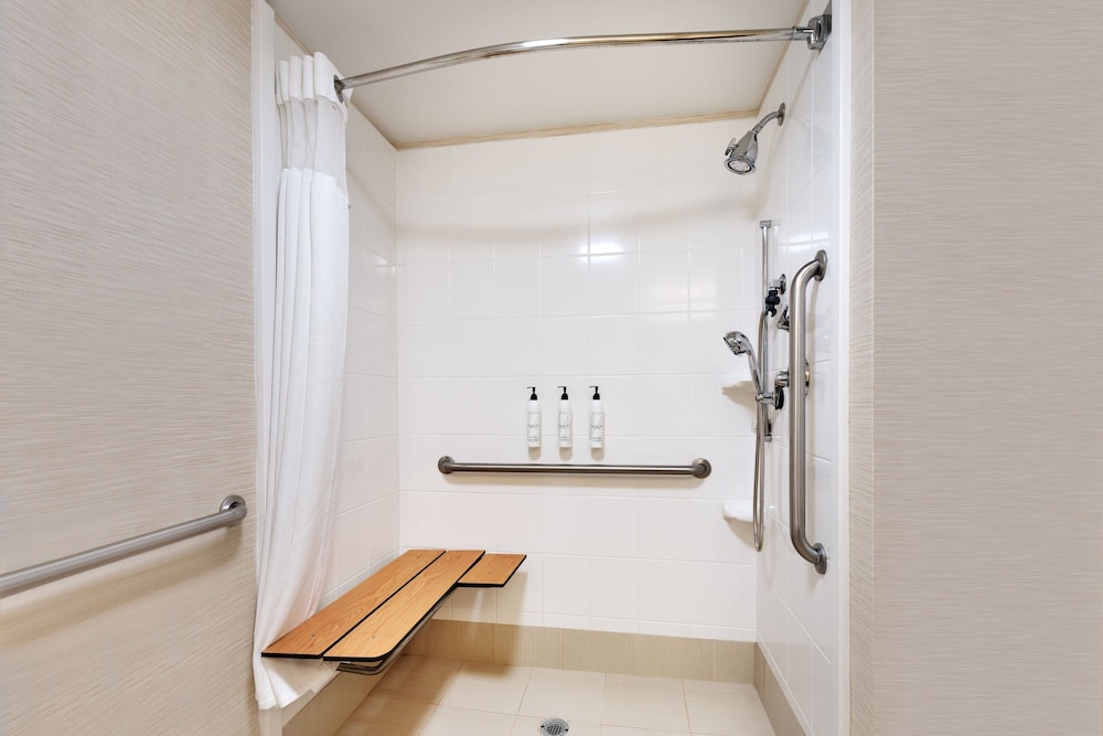 Fairfield Inn by Marriott Lexington Park Patuxent River Naval Air Station - photo 22
