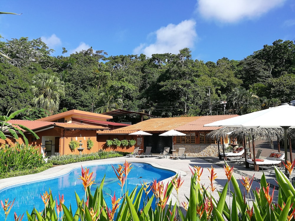 Espadilla Gardens Hotel - last minute hotel in Quepos