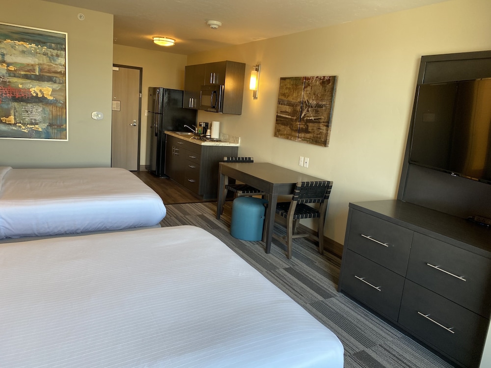 Simple Suites Boise Airport - photo 6