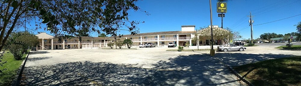 Highland Inn Denham Springs Baton Rouge East - photo 40