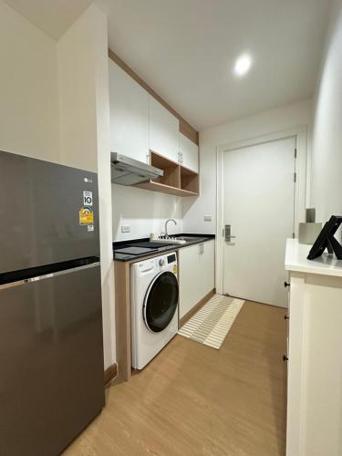 6th Avenue Sukhumvit BKK 407 BTS Asoke Nana