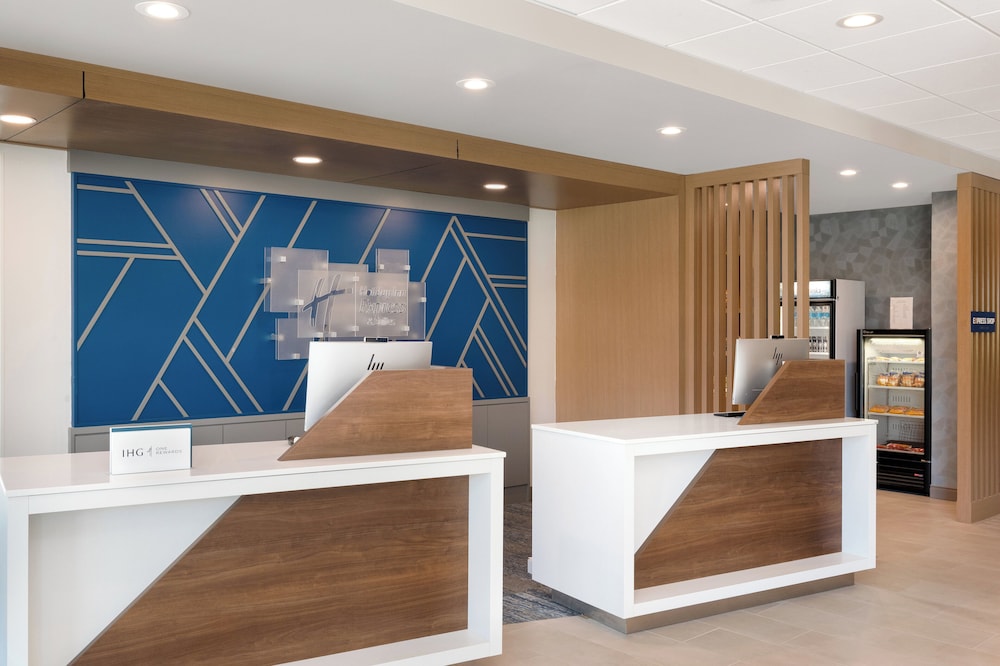 Holiday Inn Express and Suites Alton St Louis Area - photo 47