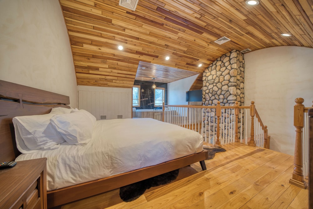 The Haüs Windham Spacious Suites Hot Tub Mountain Views - photo 33