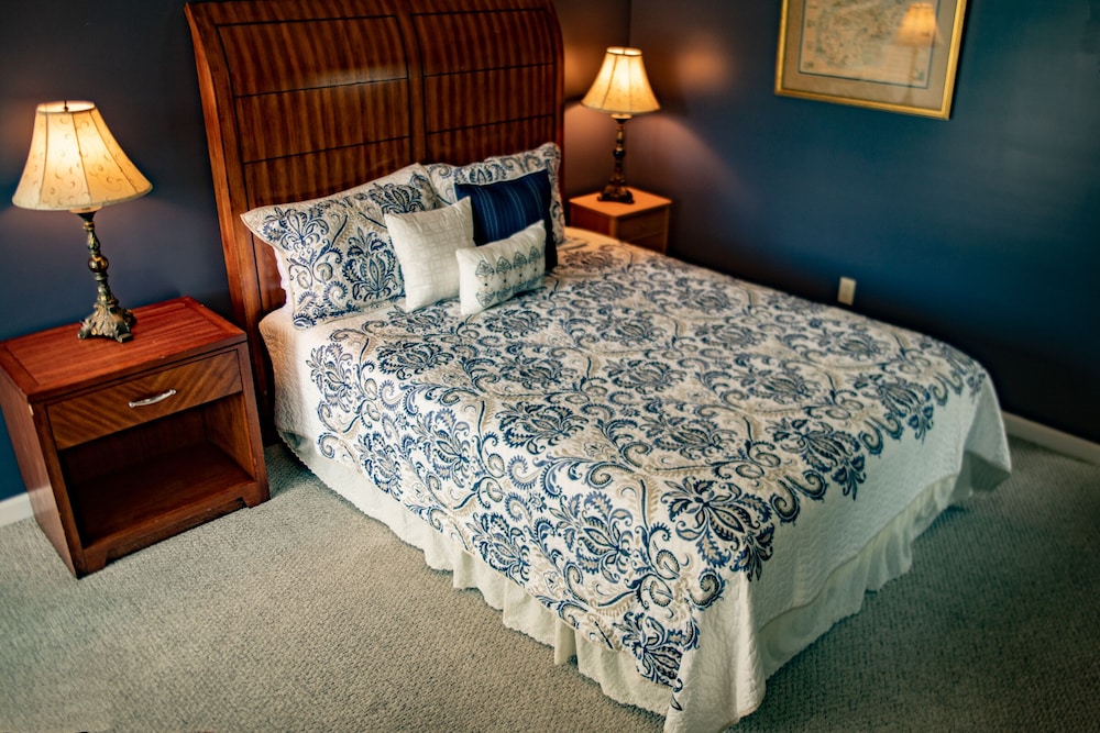 Elk River Hotel & Cafe - photo 15