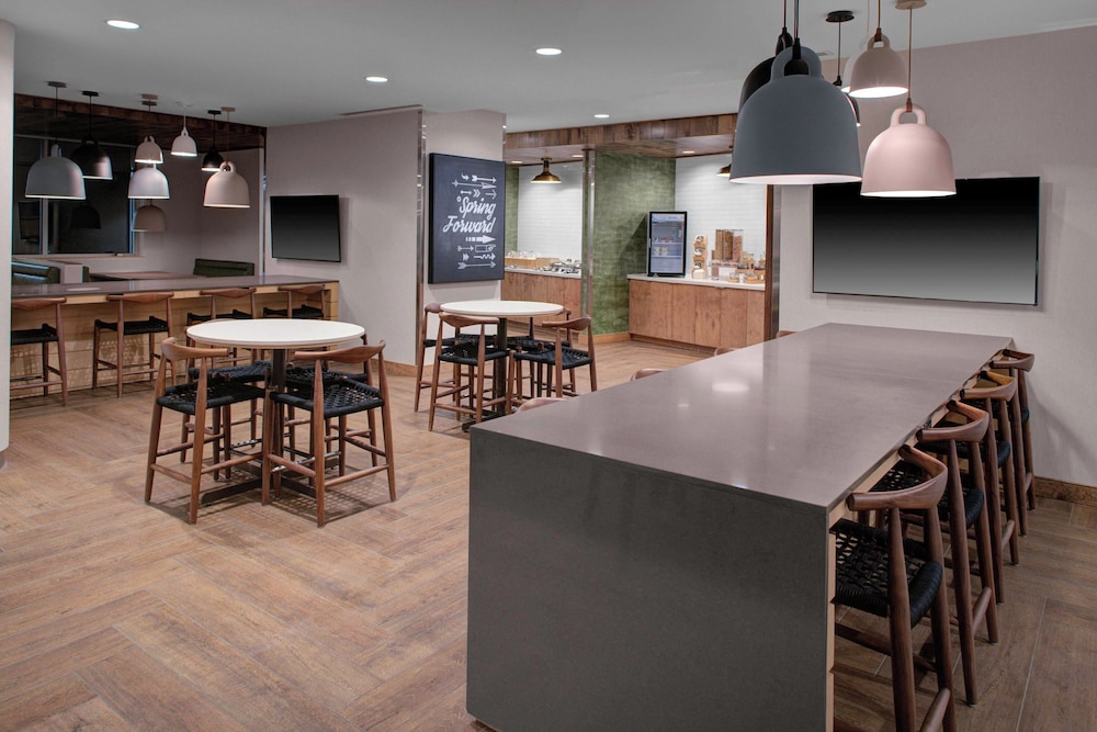 Fairfield Inn & Suites by Marriott Roanoke Salem - photo 18