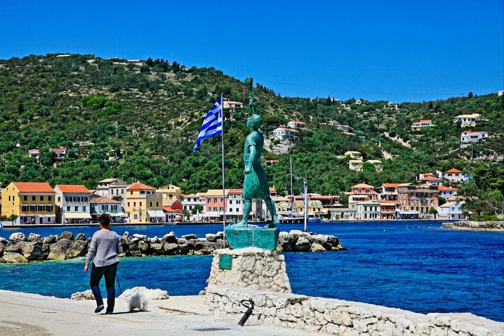 Villa Katerini — 4-Star Luxury Hotel in Gaios, Greece