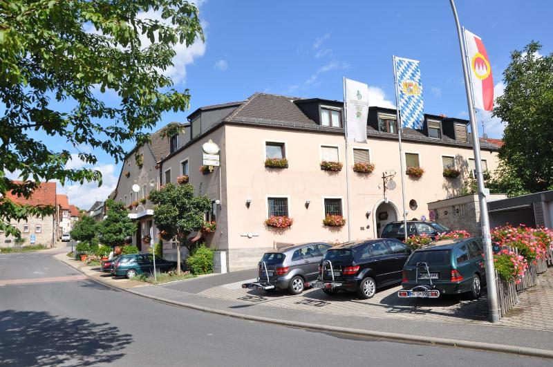 Hotel Gasthof Vogelsang pet-friendly hotel Zellingen