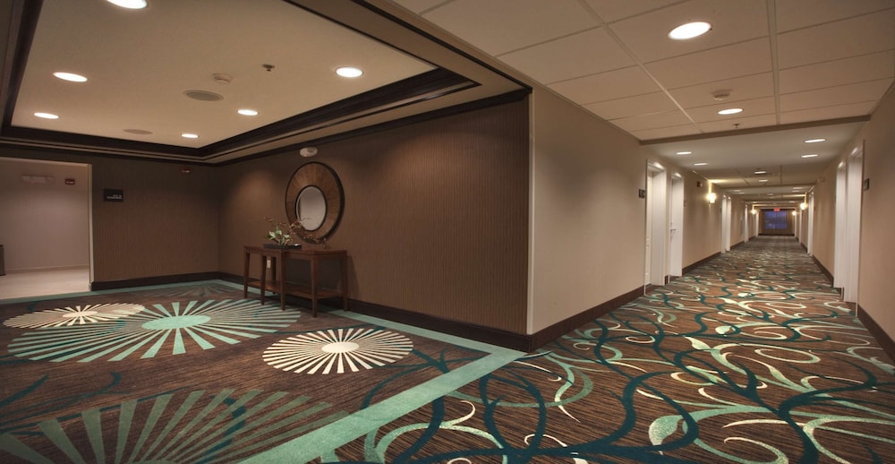 Hampton Inn New Albany - photo 22