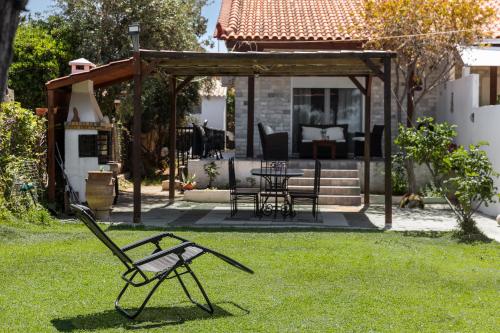Rosalena's House — 4-Star Luxury Hotel in Chalkida, Greece