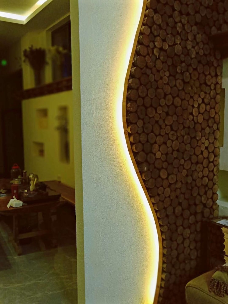 Xuanyuan Inn — hotel in Shengping