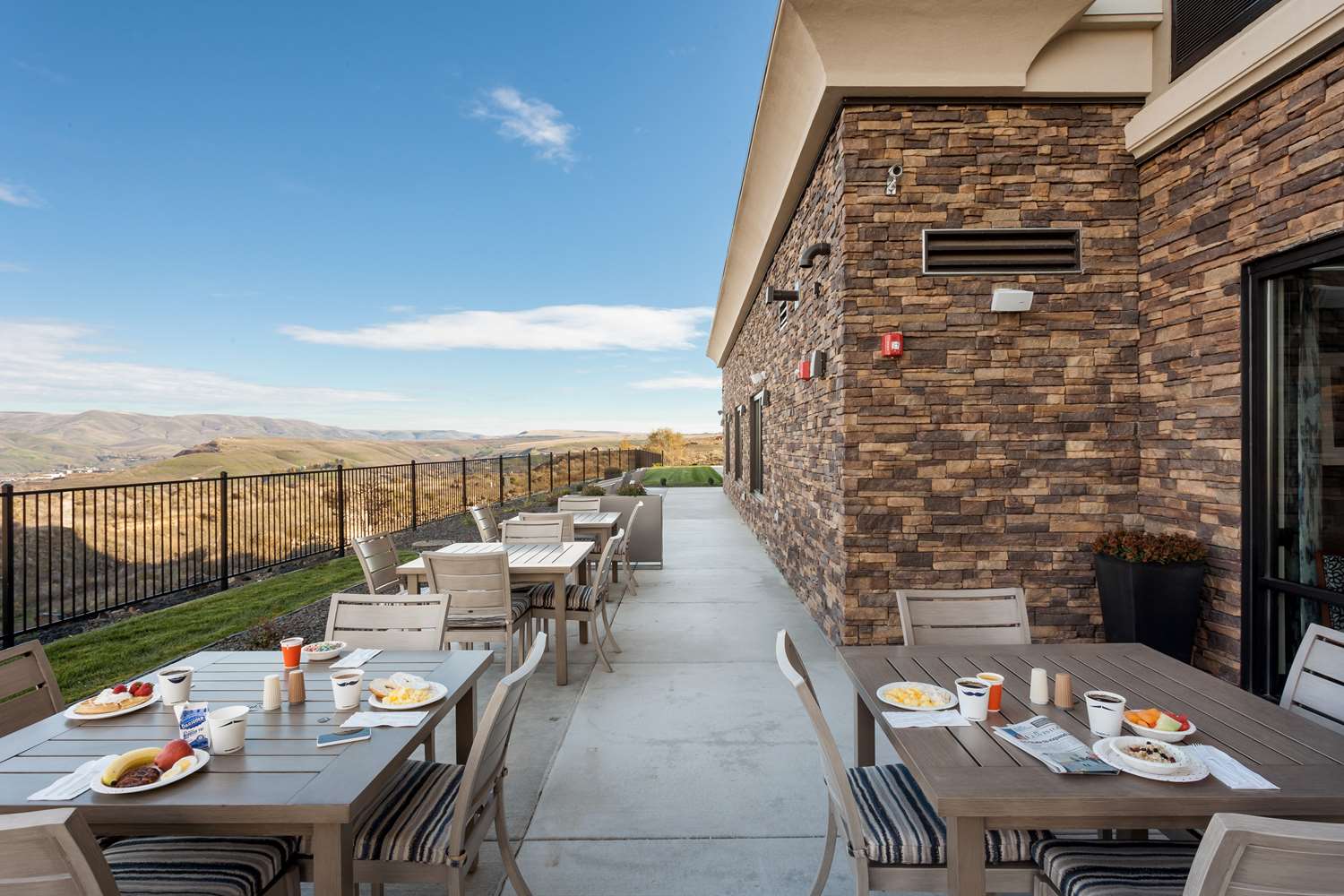 Hampton Inn Lewiston ID - photo 8