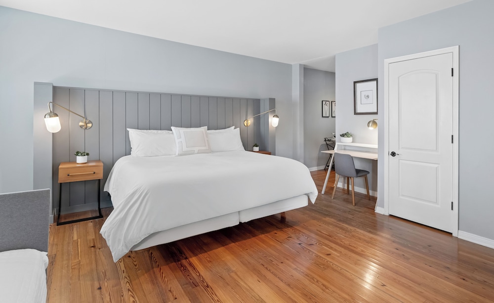 Inn at Playa del Rey - photo 32