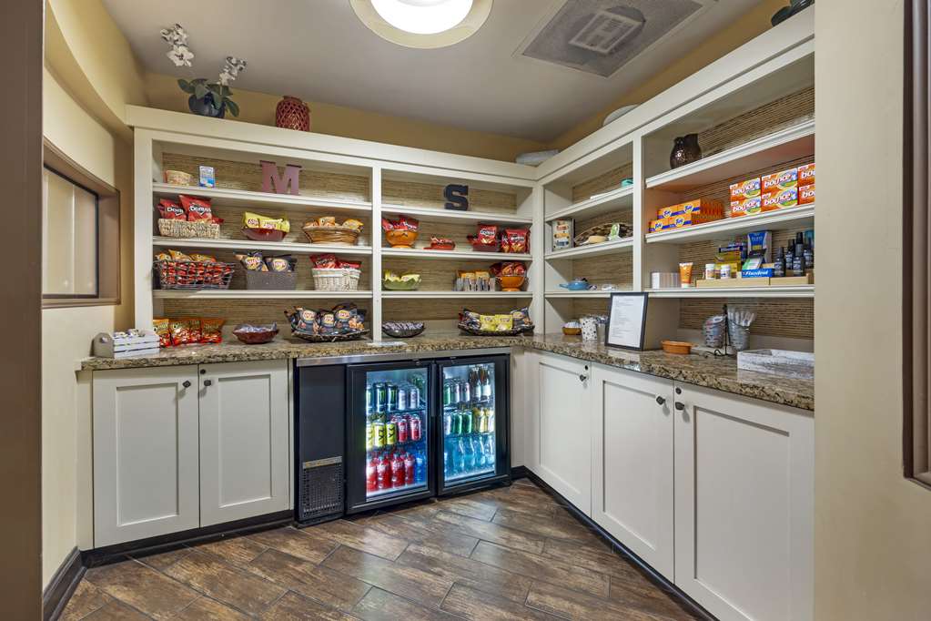 Best Western Plus Tupelo Inn & Suites - photo 34