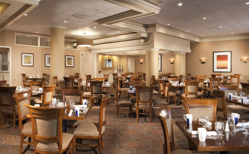 Hilton New Orleans Airport - photo 28