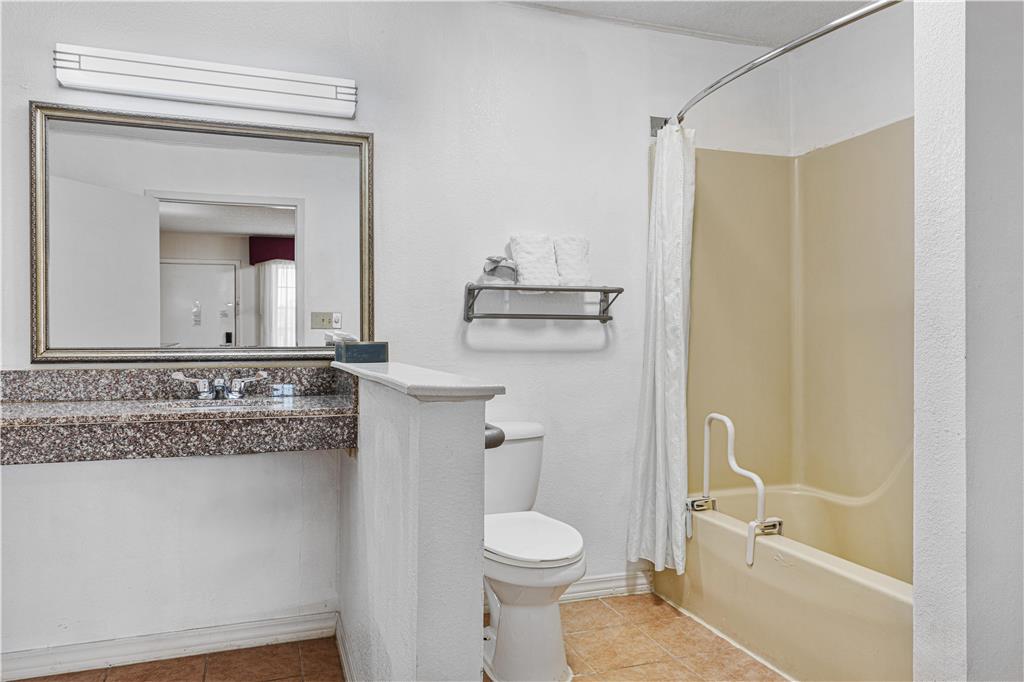 Best Western Palestine Inn - photo 29