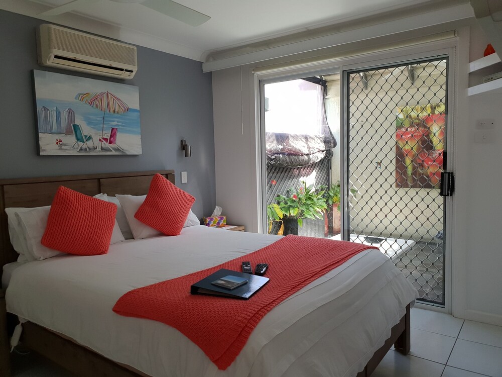 Nelson Bay Bed & Breakfast — 4-Star Luxury Hotel in Nelson Bay, Australia