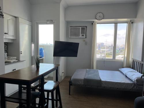 Studio Getaway in Alabang at Anuva Residences — 4-Star Luxury Hotel in Manila, Philippines