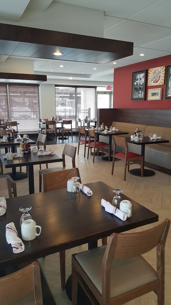 Holiday Inn Columbus Dwtn Capitol Square by IHG - photo 59