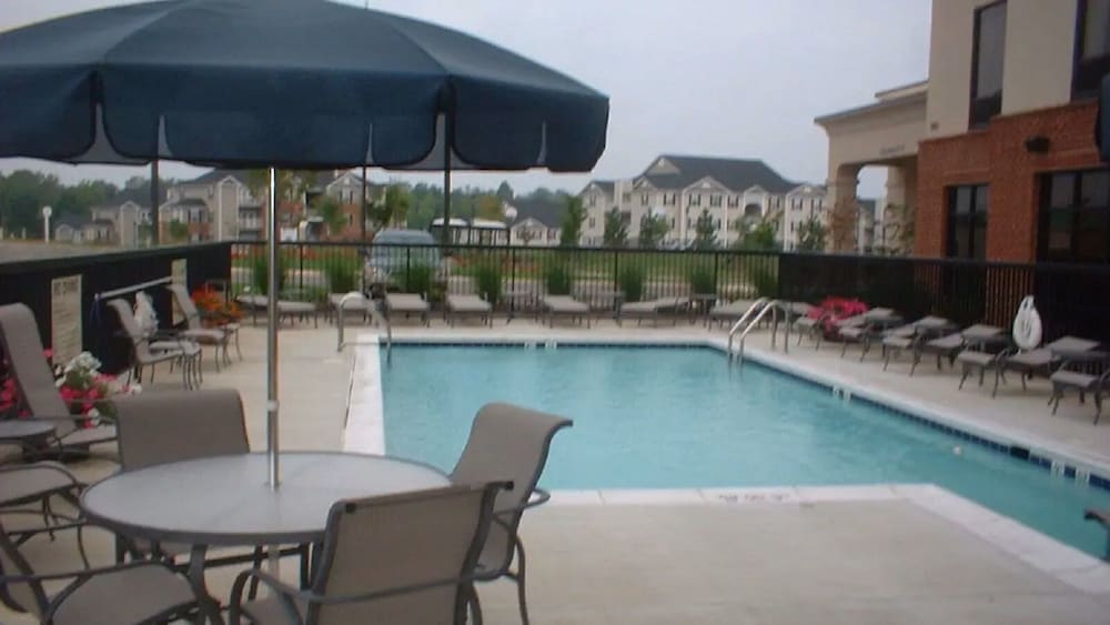 Hampton Inn Farmville VA - photo 29