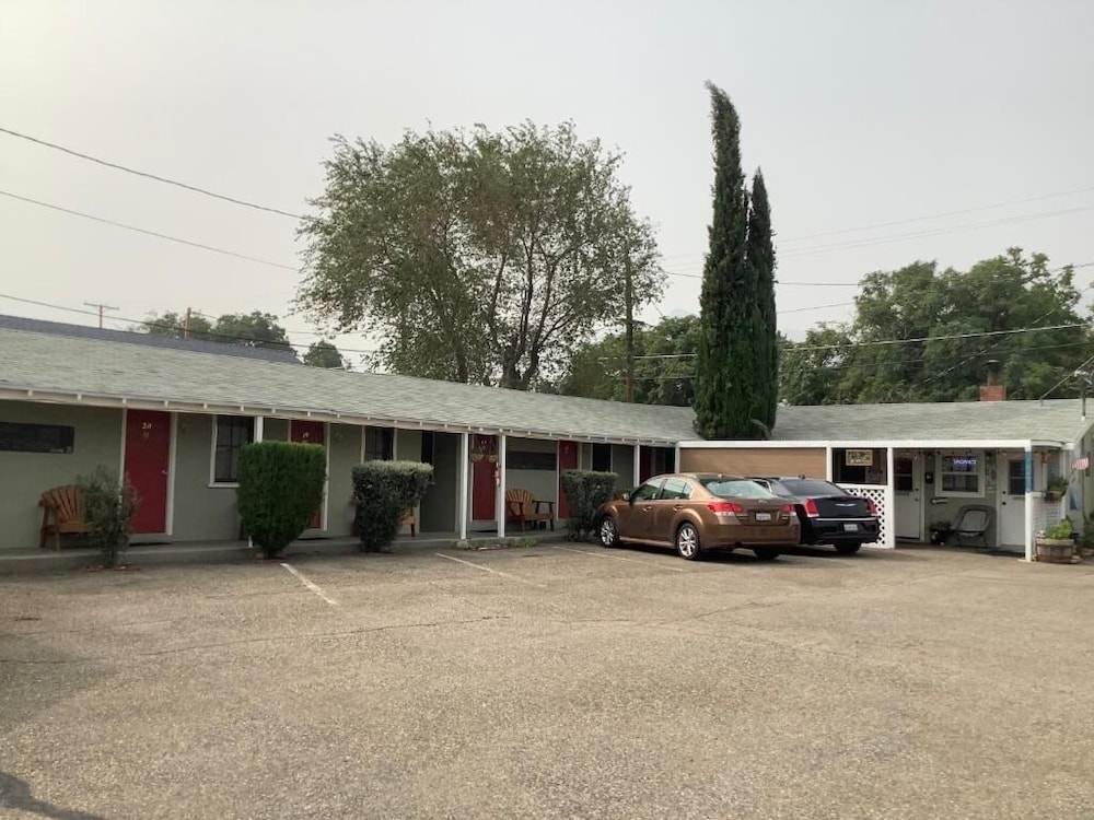 Independence Courthouse Motel - photo 42