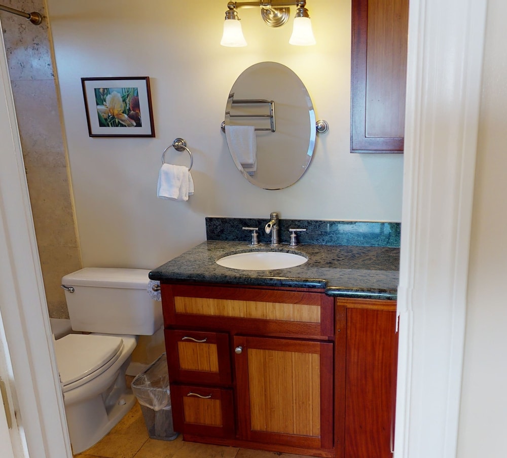 Waikiki Banyan Condo Located One Block From Waikiki Beach by Koko Resort Vacation Rentals - photo 109