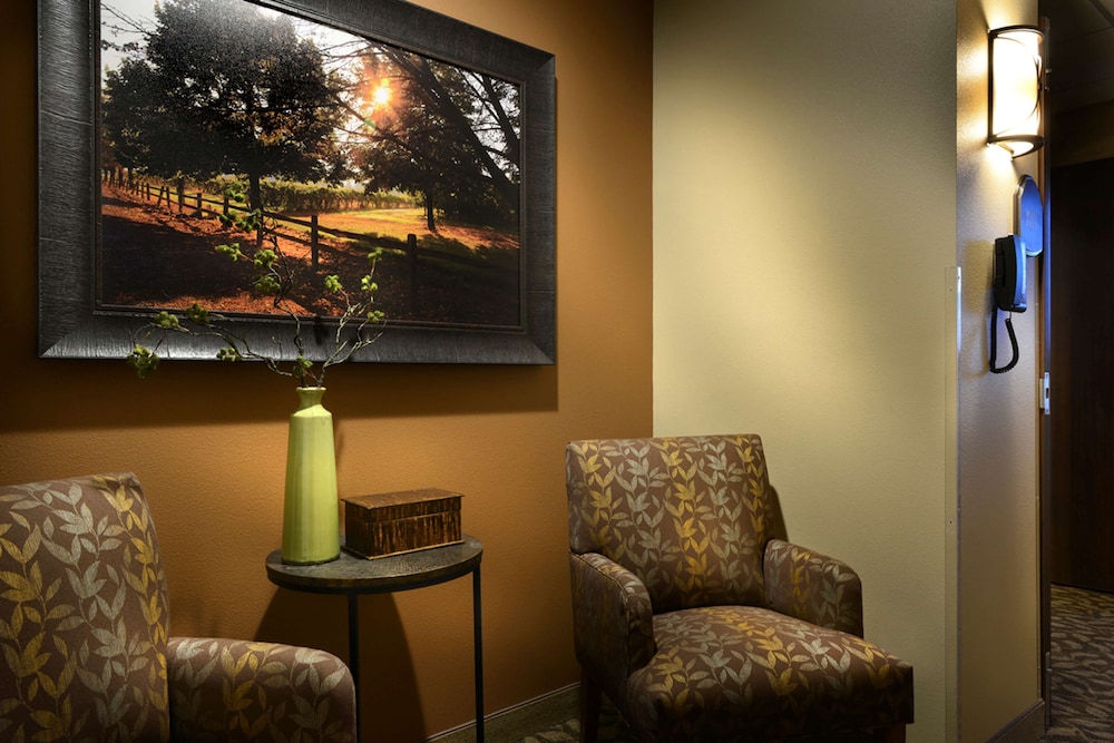 Hotel Maison Yakima Tapestry Collection by Hilton - photo 38