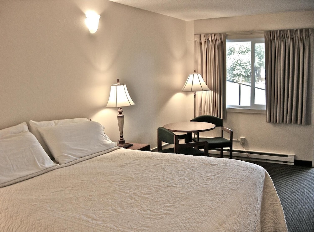 Timbers INN and Suites - photo 5