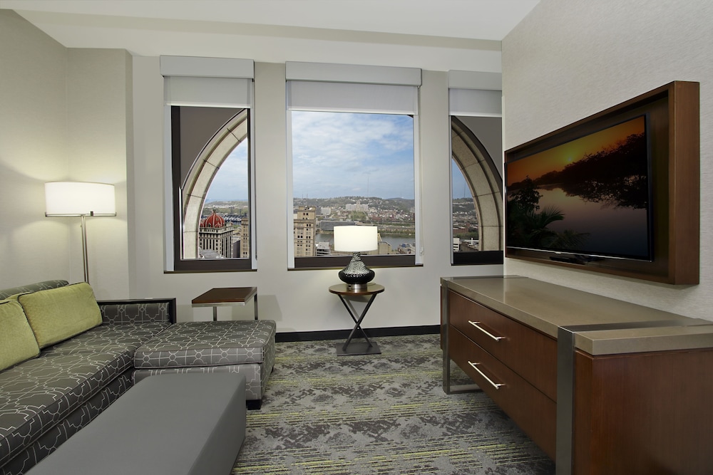 Embassy Suites By Hilton Pittsburgh Downtown - photo 29