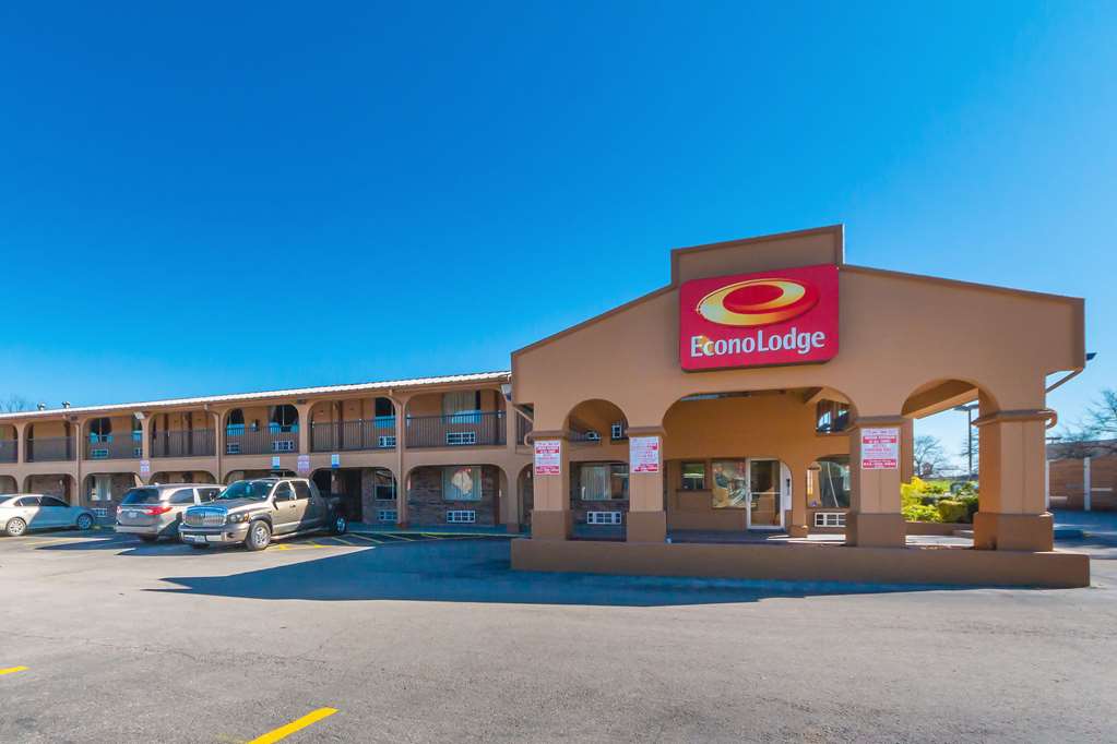Econo Lodge San Marcos University Area - photo 4