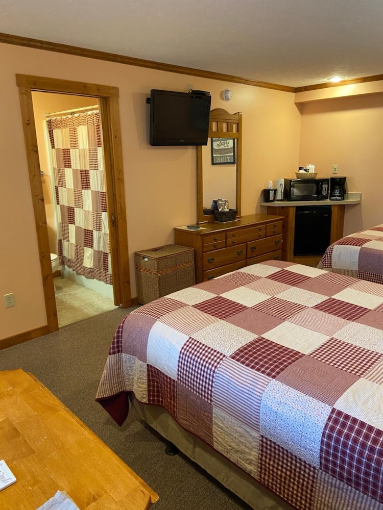 The Garrett Inn - photo 14