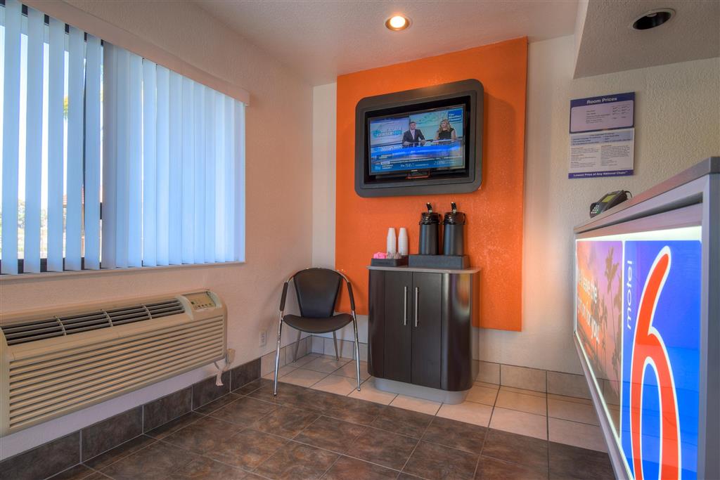 Motel6 San Ysidro CA San Diego Border - photo 21