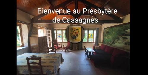 Presbytere de Cassagnes in Cassagnes-Begonhes, France