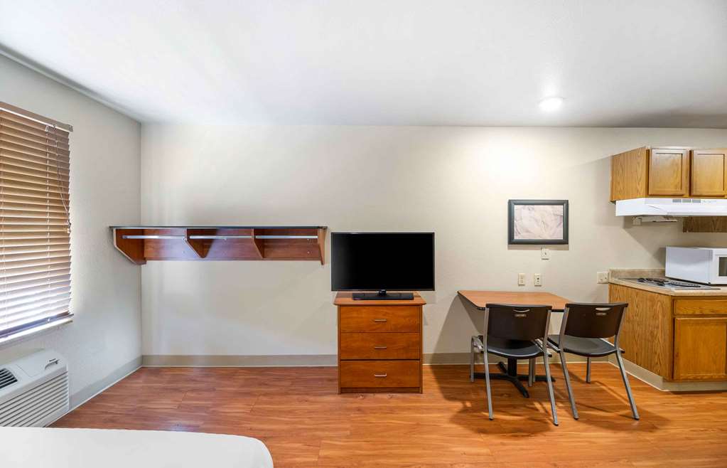 Extended Stay America Select Suites Lubbock South - photo 32