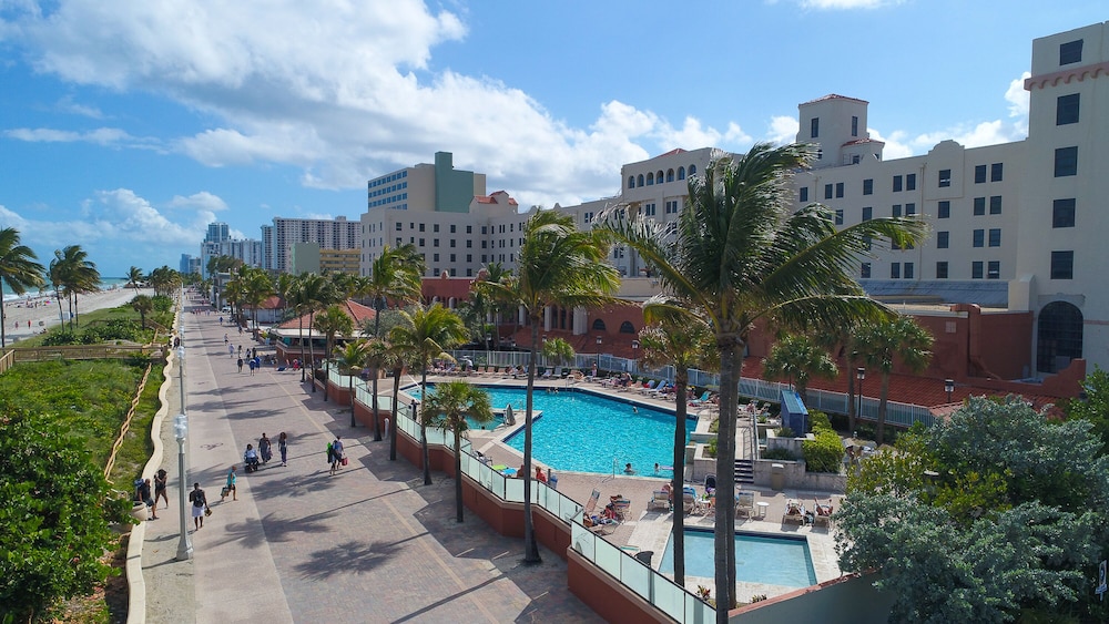 433 Studio Hollywood Beach Resort Hollywood - photo 21