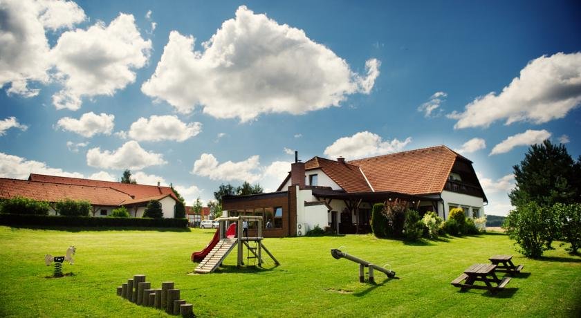 Hotel Farma in Pelhrimov, Czech Republic