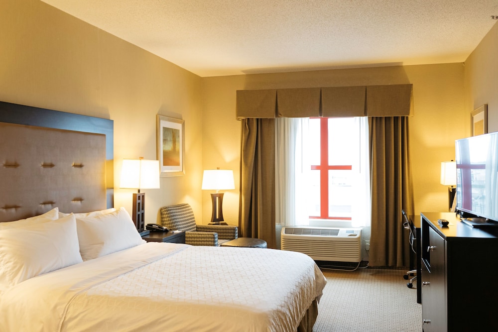 Holiday Inn Express Hotel & Suites Olathe North by IHG - photo 17