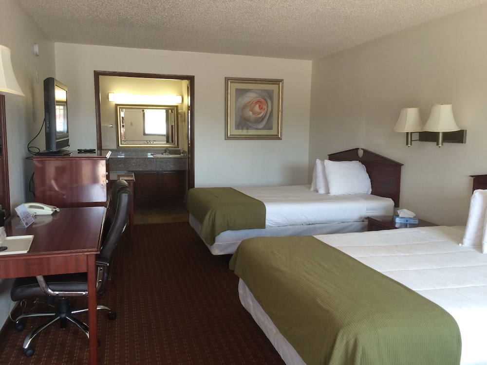 Interstate Motel Guthrie - photo 6