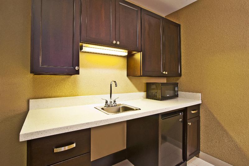 Holiday Inn Express & Suites Springfield Dayton Area by IHG - photo 67