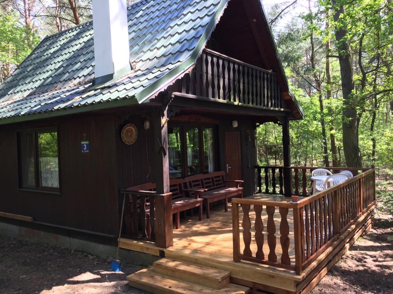 Dom letniskowy - carbon neutral hotel in Rozan