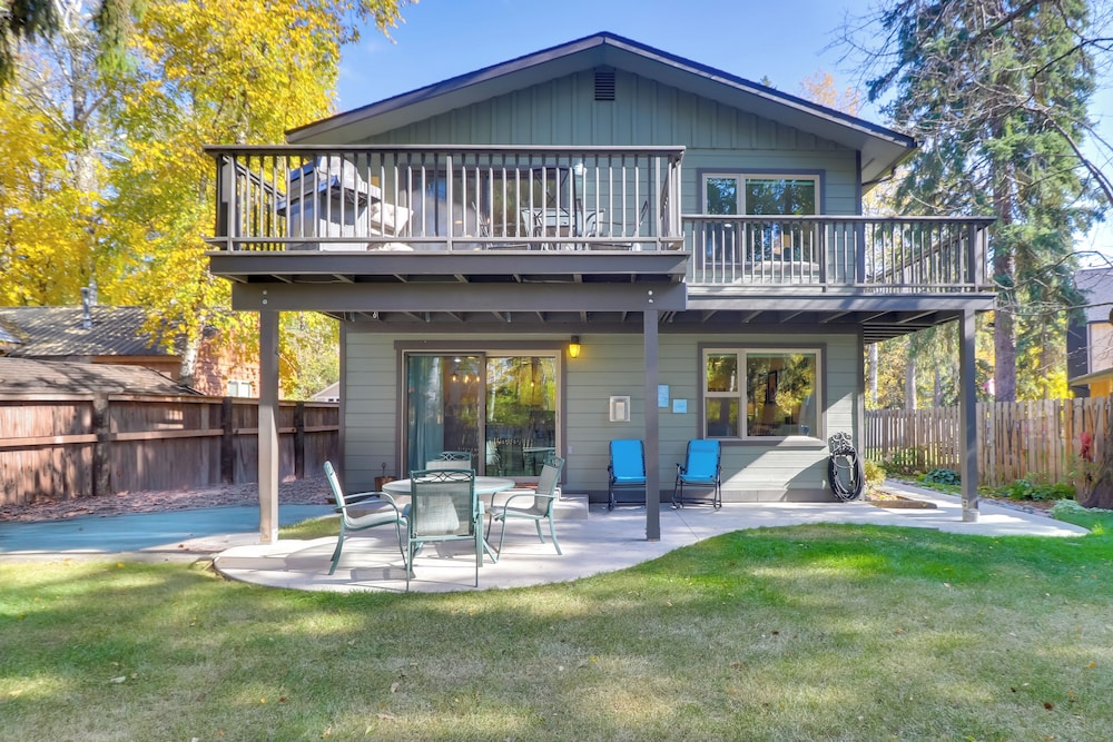 5 Mi to Whitefish Resort: Getaway w Shared Patio - photo 23