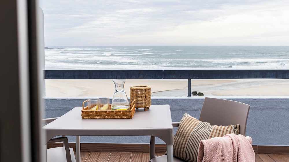 Albergaria Quim Barreiros — hotel in Vila Praia De Ancora